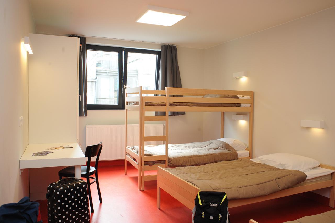 Hostel Bruegel บรัสเซลส์ ภายนอก รูปภาพ